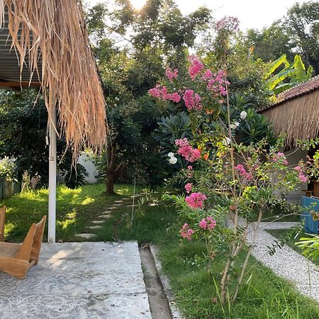 Tiga Spies Hostel Kuta  Екстер'єр фото