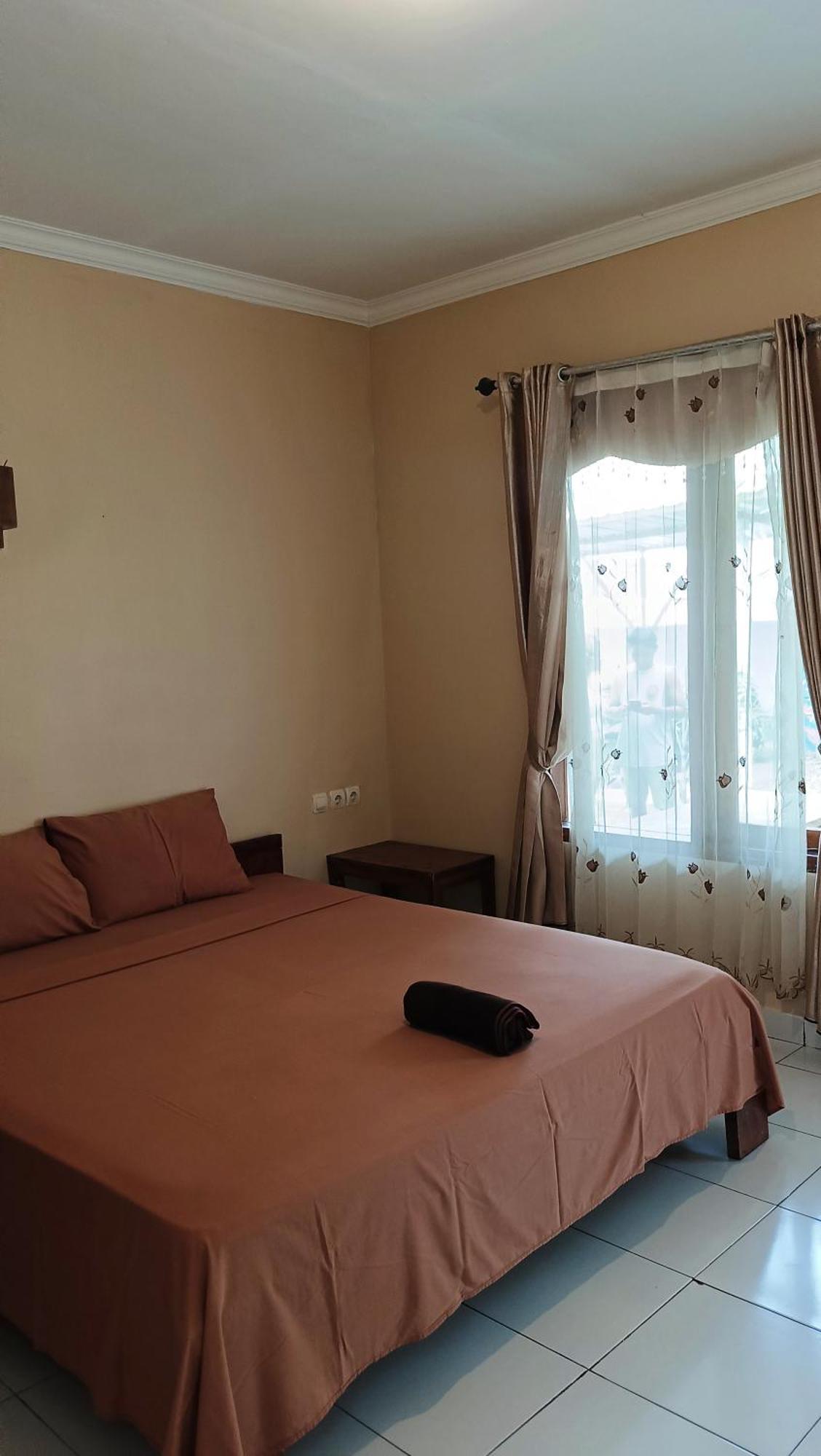 Tiga Spies Hostel Kuta  Екстер'єр фото