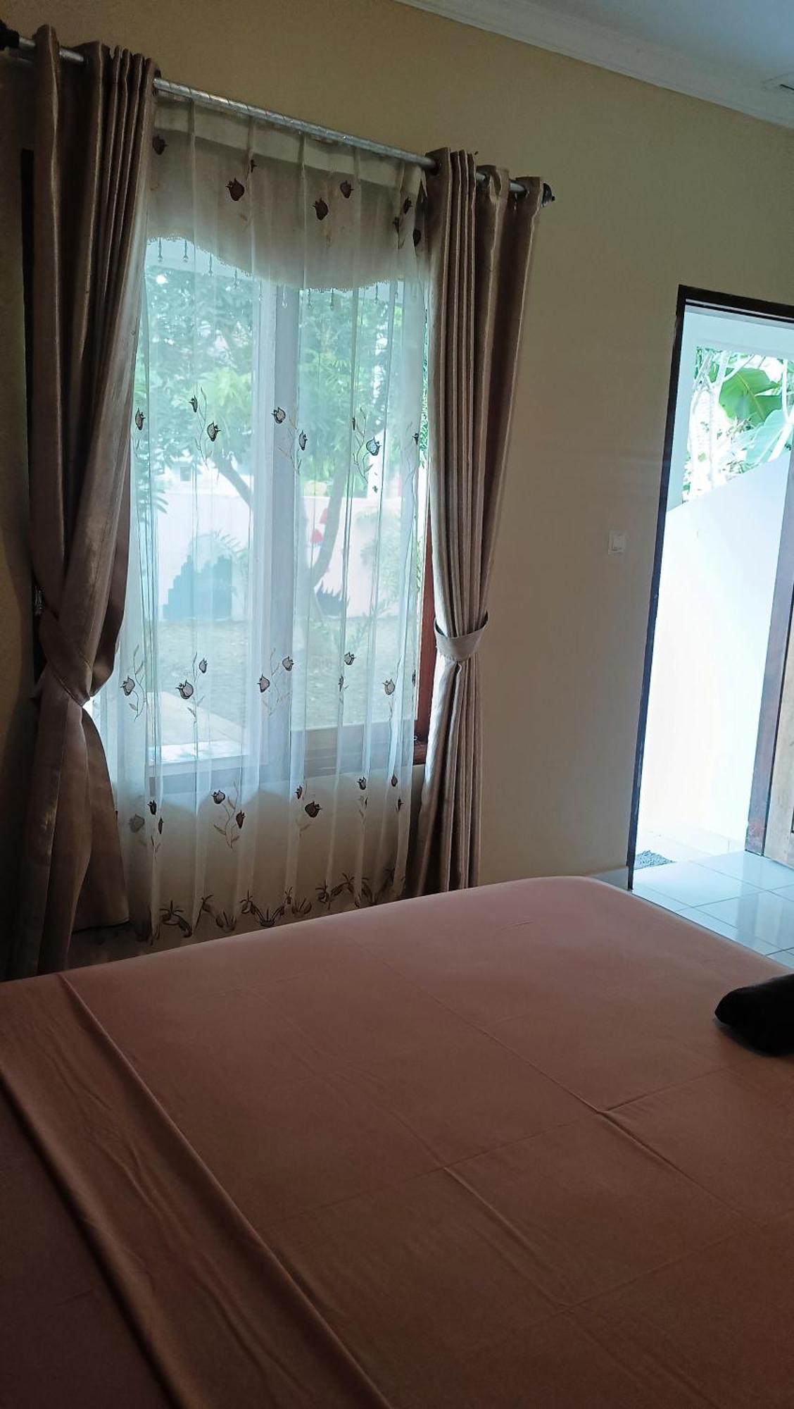Tiga Spies Hostel Kuta  Екстер'єр фото