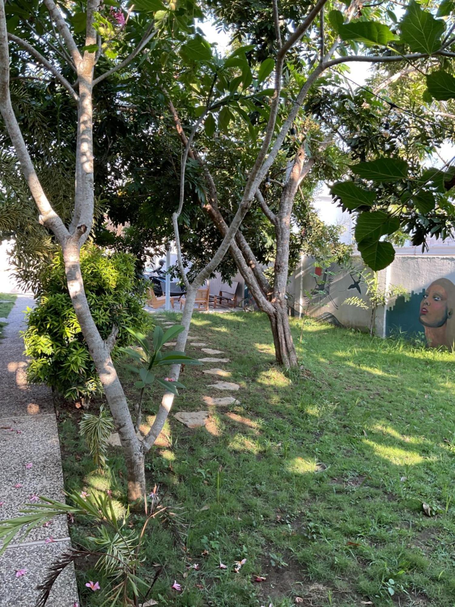 Tiga Spies Hostel Kuta  Екстер'єр фото